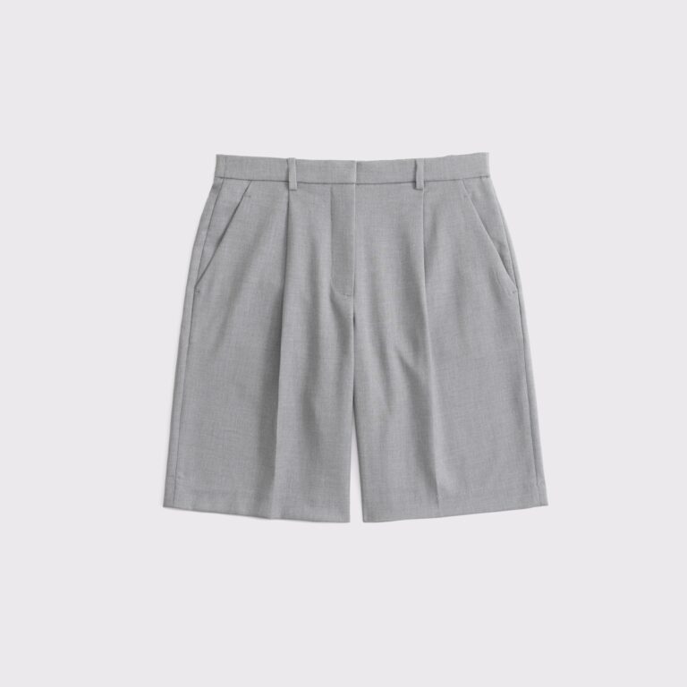 Tailored Abercrombie mid-rise Bermuda shorts in neutral suiting fabric