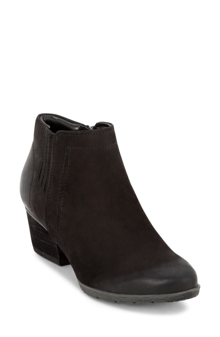 Waterproof ankle boots under $150 for new moms in fall 2026